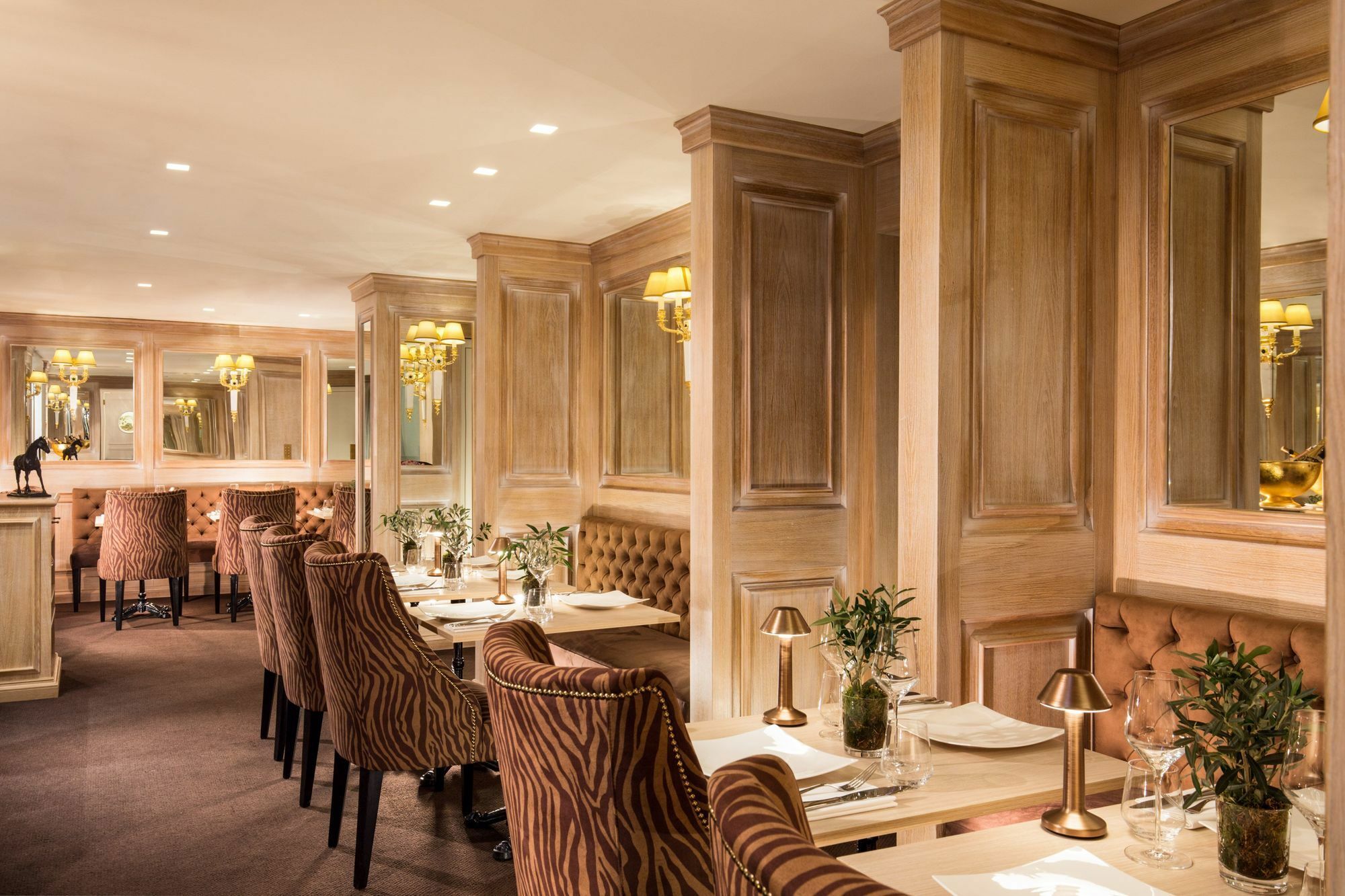 Hotel Splendide Royal Paris - Relais & Chateaux Bagian luar foto